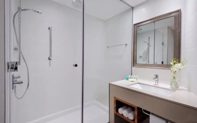 Courtyard by Marriott World Trade Center Abu Dhabi - photo 2