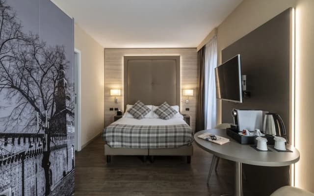 Duomo Hotel & Apartments - photo 2