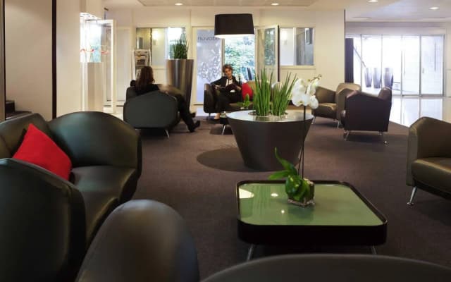 Novotel Paris La Défense Esplanade - photo 2