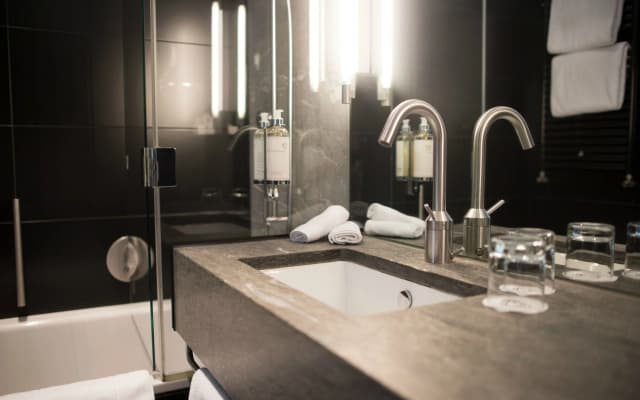 Hotel Glockenhof - photo 8