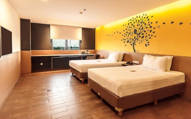 Yellow Bee Tangerang - photo 6