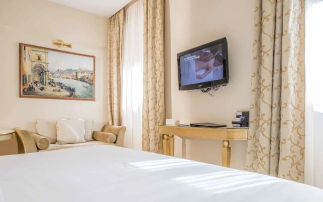 Golden Tower Hotel & Spa - photo 5