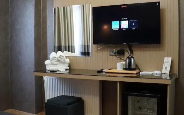 Stay On Hotel - photo 8