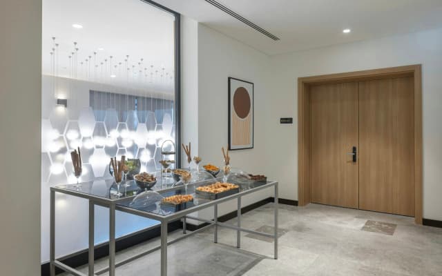 Hampton By Hilton Antalya Airport - photo 4