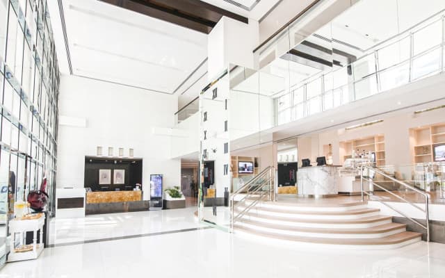 TIME Oak Hotel & Suites - photo 2