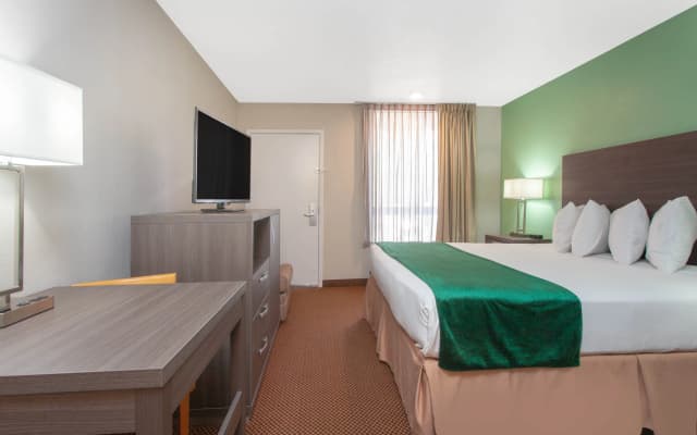 Grand Hotel Orlando at Universal Blvd - Shuttle to Theme Parks - photo 5