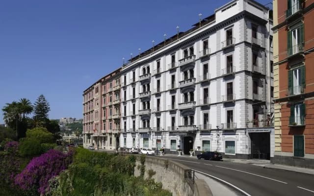 Grand Hotel Parkers - photo 3