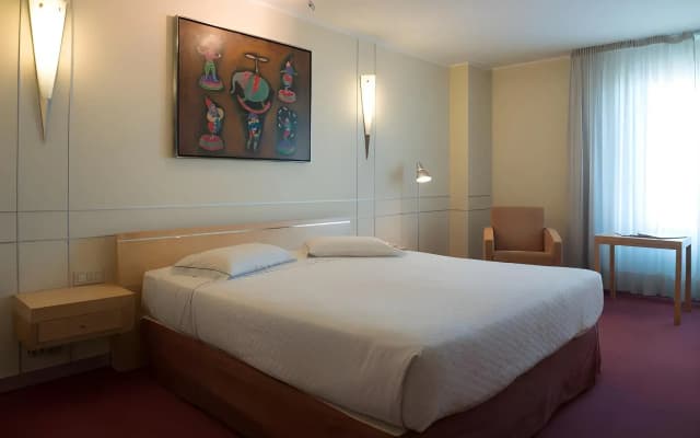 VIP Executive Entrecampos Hotel & Conference - photo 6