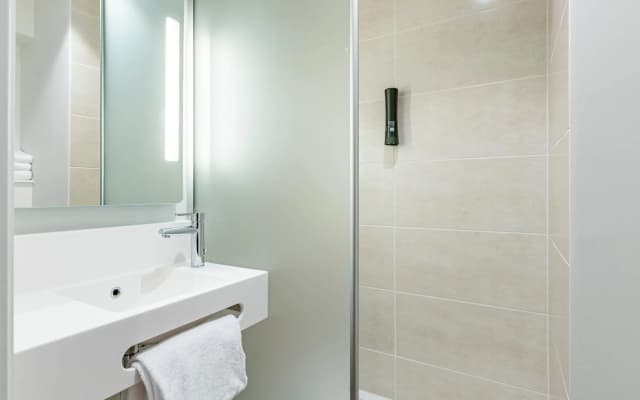 B&B HOTEL Paris Ivry Quai de Seine - photo 9