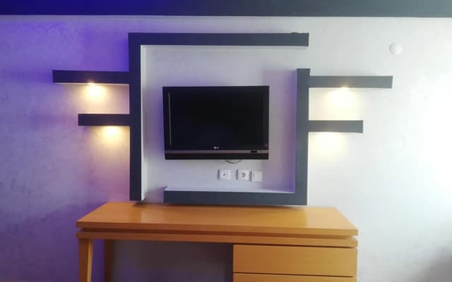 Unaten Otel - photo 2