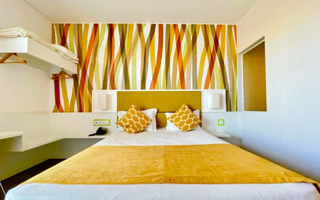 Hotel 3K Faro Aeroporto - photo 2