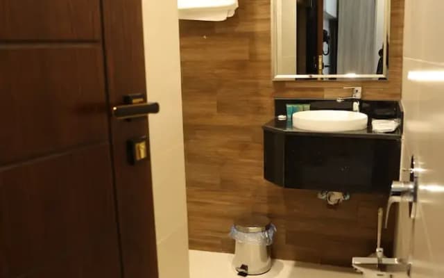 Madinah Deluxe - photo 14