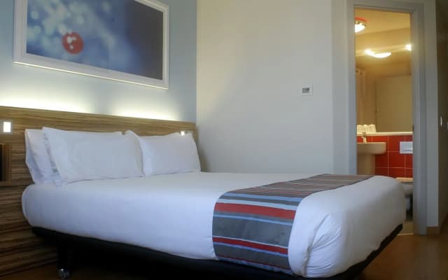 Travelodge Barcelona Poblenou - photo 5