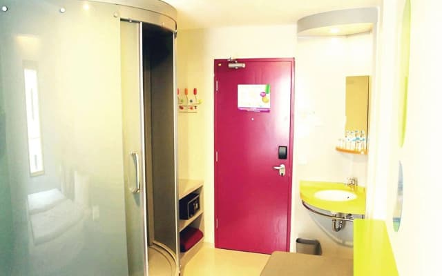 POP! Hotel Airport Jakarta - photo 9