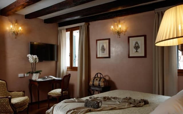 Hotel Bisanzio - photo 2