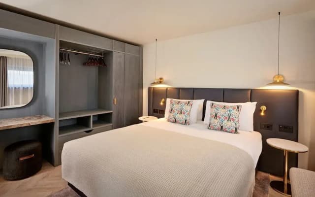 The Reach at Piccadilly, Manchester, a Tribute Portfolio Hotel - photo 8