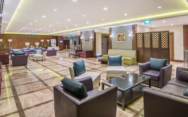 Crowne Plaza Madinah by IHG - photo 2