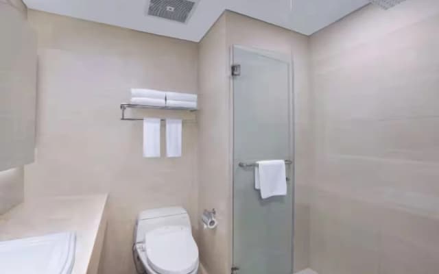 Atria Hotel Gading Serpong - photo 1