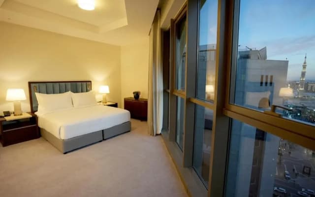 Peninsula Worth Hotel - photo 4