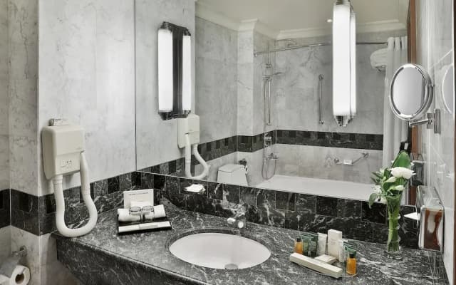 Madinah Hilton - photo 5