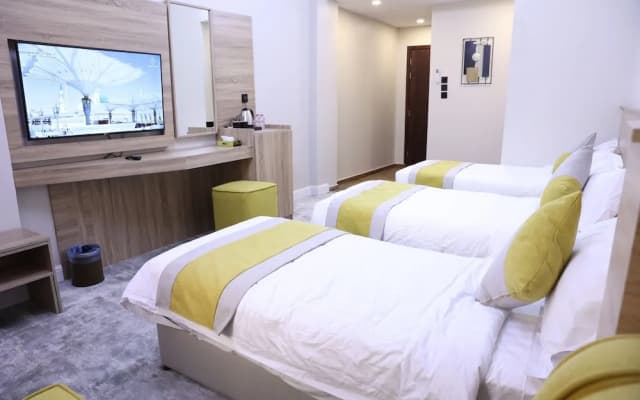 Madinah Deluxe - photo 18