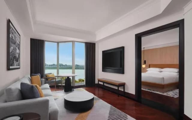 Sheraton Jakarta Soekarno Hatta Airport - photo 4