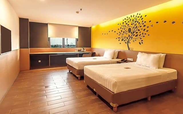 Yellow Bee Tangerang - photo 2