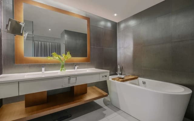 Pullman Jakarta Central Park - photo 2