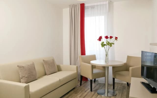 Séjours & Affaires Paris Bagneux - photo 2