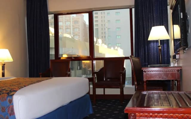 Mount Royal Hotel - photo 3