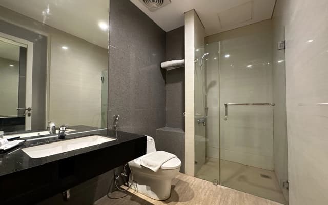 Hotel Yasmin Karawaci - photo 8