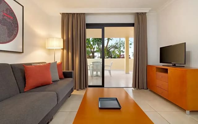 Ramada Residences by Wyndham Costa Adeje - photo 7