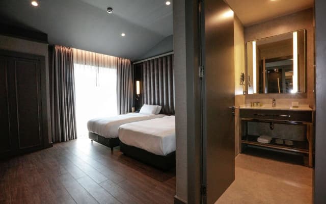 DoubleTree by Hilton Hotel Izmir Airport - photo 4