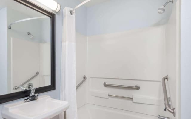 Days Inn by Wyndham Las Vegas - photo 3
