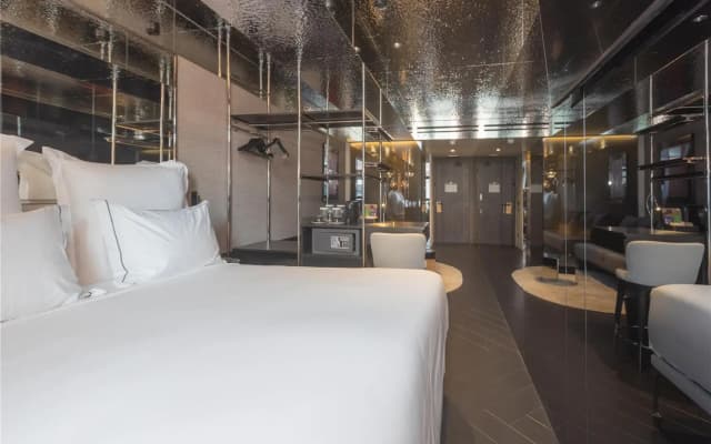 Adia Aluma Athens, Curio Collection By Hilton - photo 5