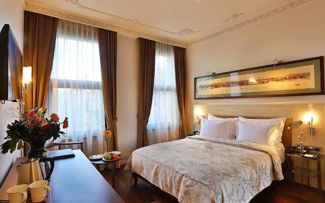 Taxim Lounge Hotel - photo 4