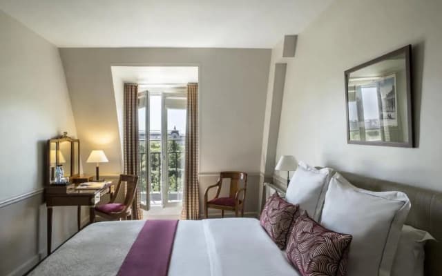 Hotel Brighton - photo 2