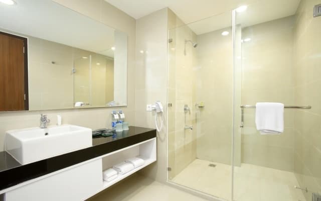 Hotel Santika Premiere Bintaro - photo 3