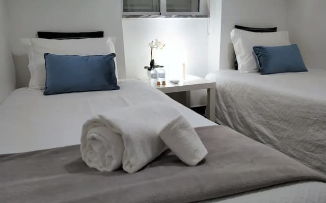 Sleep & Go Faro Airport Guest House - photo 9