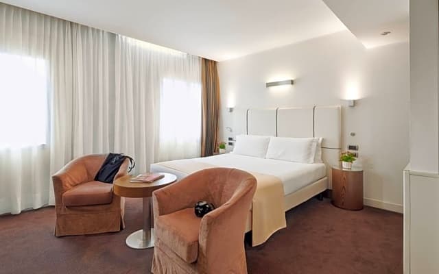 Hotel Plaza Venice - photo 2
