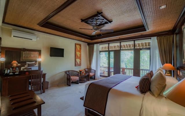 Hotel Tjampuhan Spa - photo 8