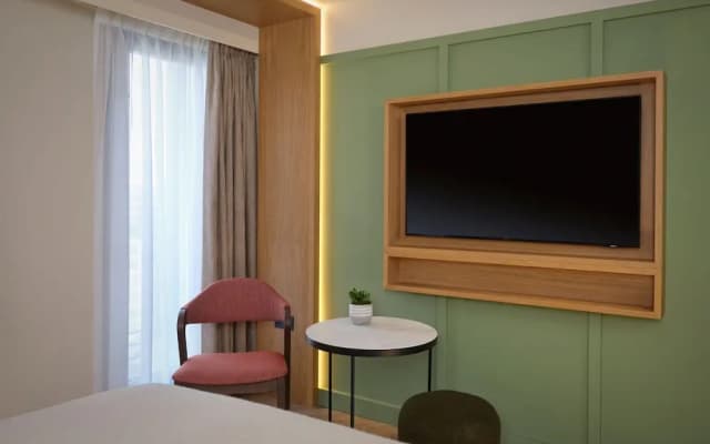 The Reach at Piccadilly, Manchester, a Tribute Portfolio Hotel - photo 3