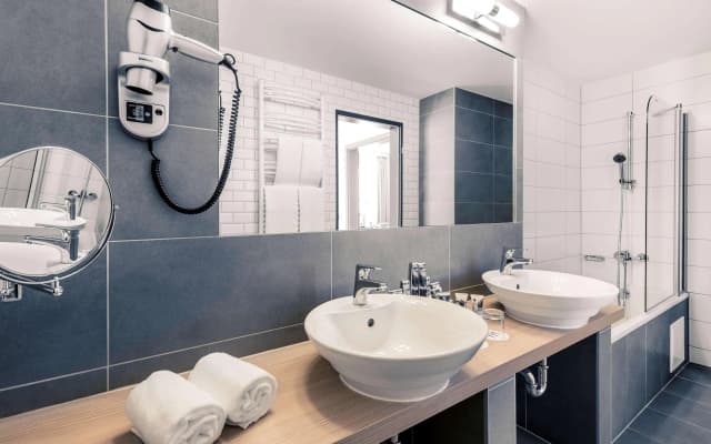 Mercure Budapest City Center Hotel - photo 9