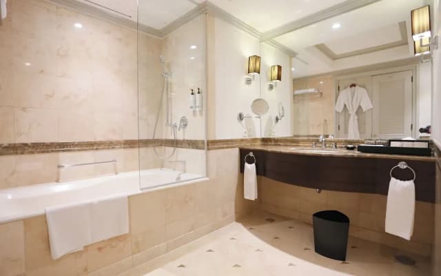 Wyndham Casablanca Jakarta - photo 3