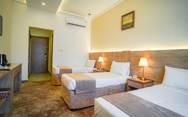 Emaar Legend - photo 5