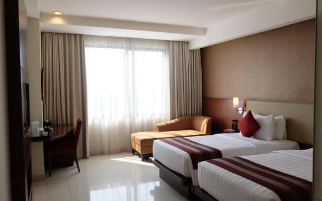 Hotel Santika Premiere Bintaro - photo 5