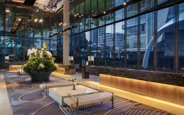 Hotel Indonesia Kempinski Jakarta - photo 2