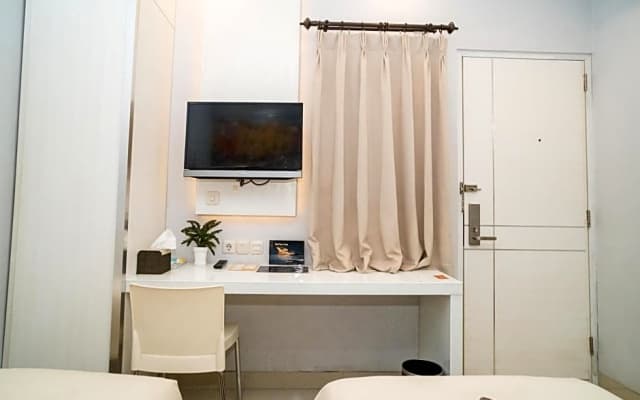 Tirta Mansion Paramount Serpong Hotel - photo 20