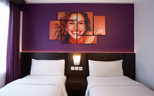 Fame Hotel Gading Serpong - photo 1
