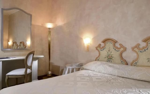 Amadeus Hotel - photo 1